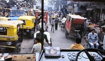 Scne de rue dans Old Delhi, aux inextricables encombrements