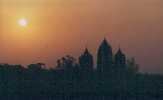 Beau coucher de soleil, vue depuis le temple du Lotus,  Delhi