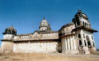 Temple de Laxminarayana, Orchha