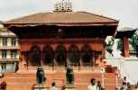 Durbar Square : le temple de Shiva et Pârvatî