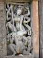 La desse Durg  huit bras exterminant le dmon Mahisha