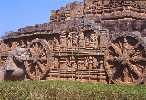 Le temple de Sury = un char solaire
